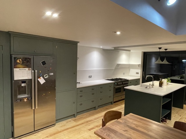 Painter and Decorator: Image 4